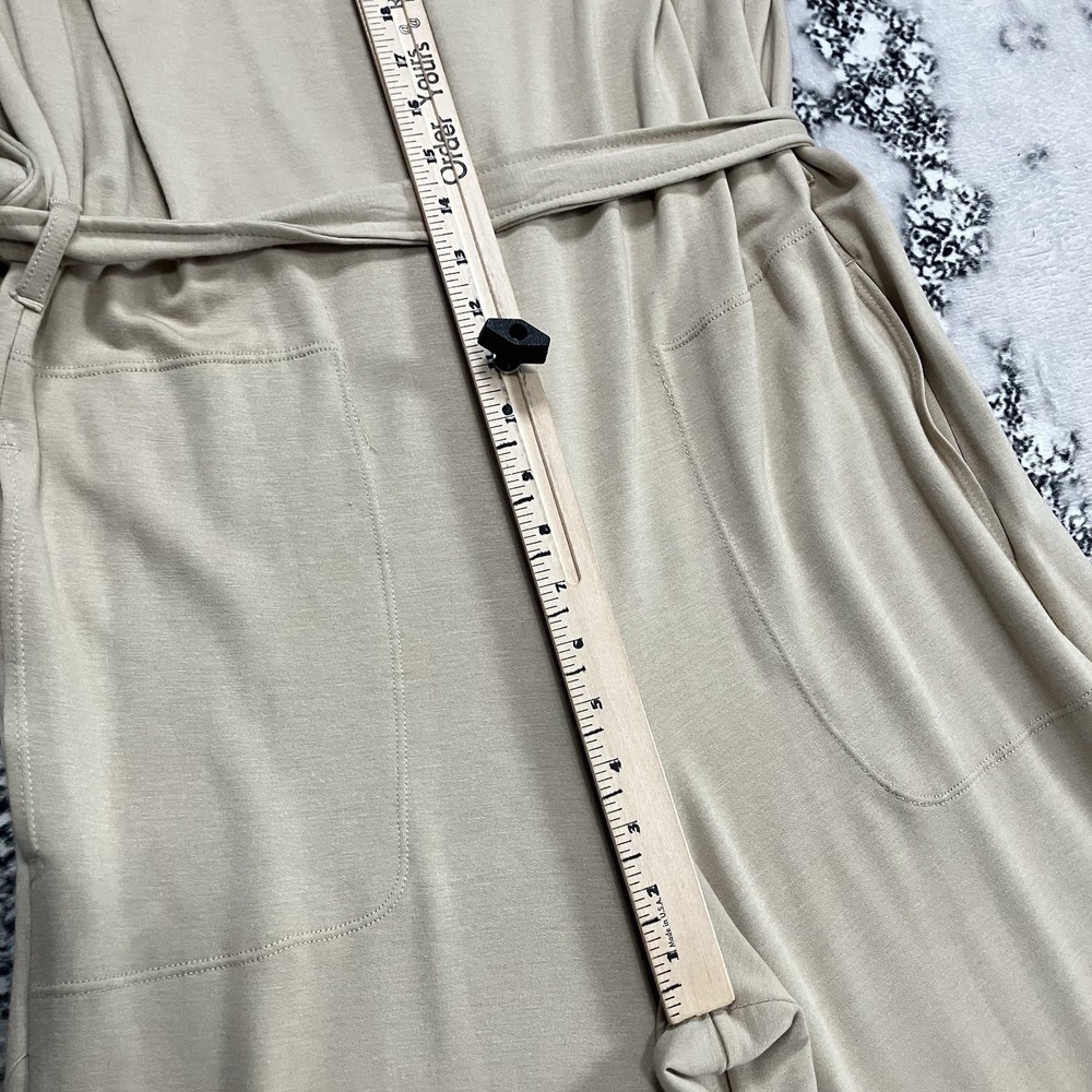 Max Studio Wide Leg Jumpsuit Size Small NWT Beige Sleeveless Tie Waist Minimal - Picture 4 of 15